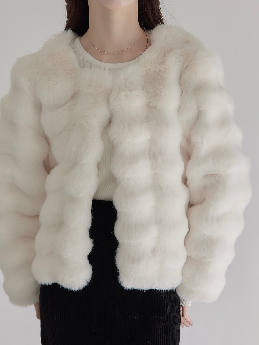 RE ARRIVAL】 eco fur no collar jacket / ivory amel